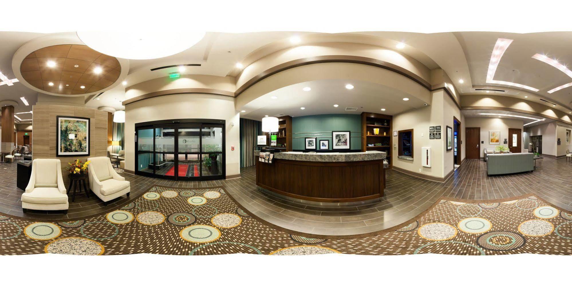 Hampton Inn & Suites Chapel Hill/Carrboro Exterior foto
